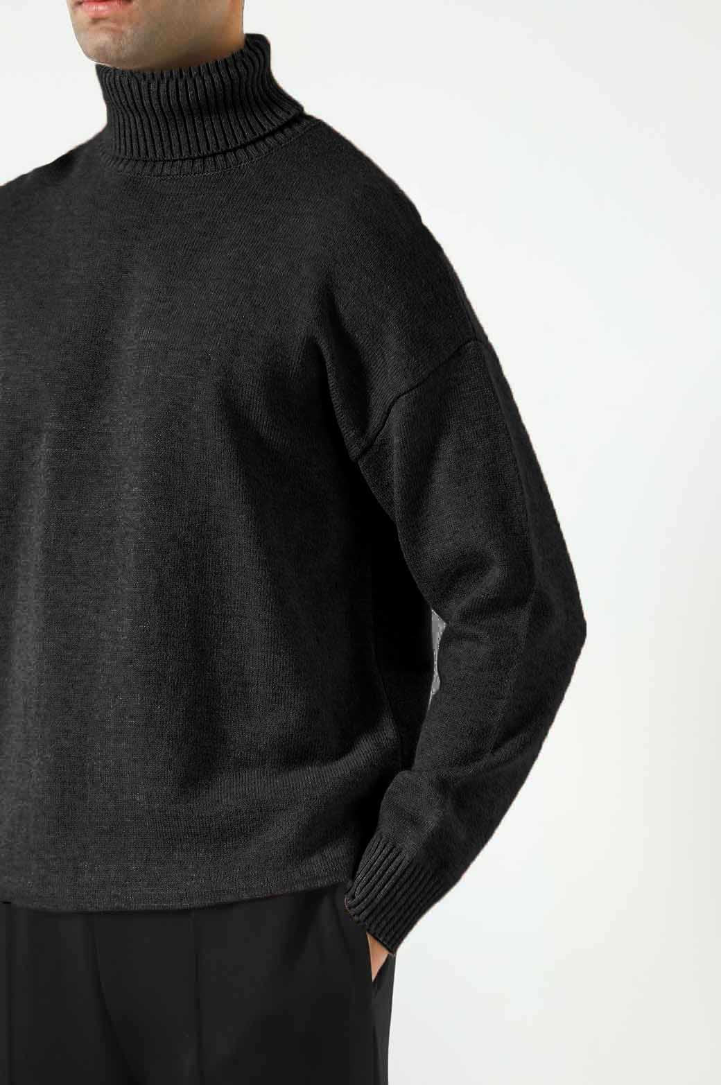 MELANGE BLACK RELAXED HIGH NECK SWEATER