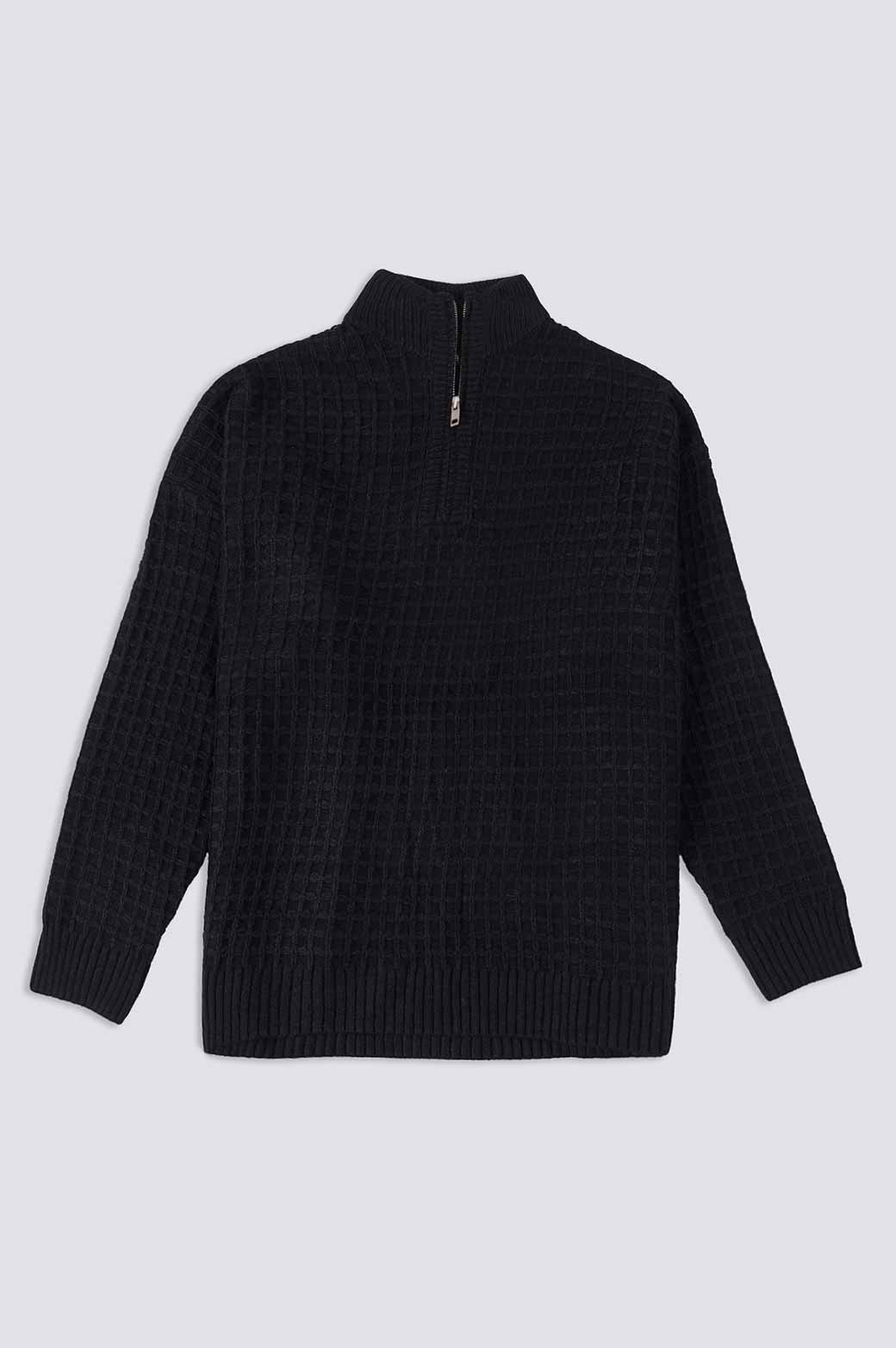 BLACK RELAXED MOCK NECK SWEATER