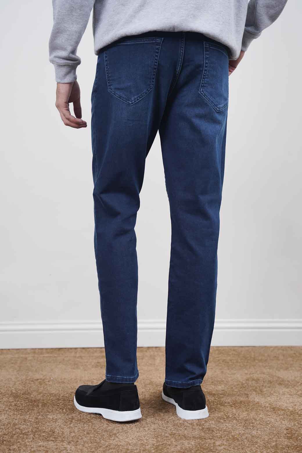 DAKR BLUE SLIM FIT JEANS