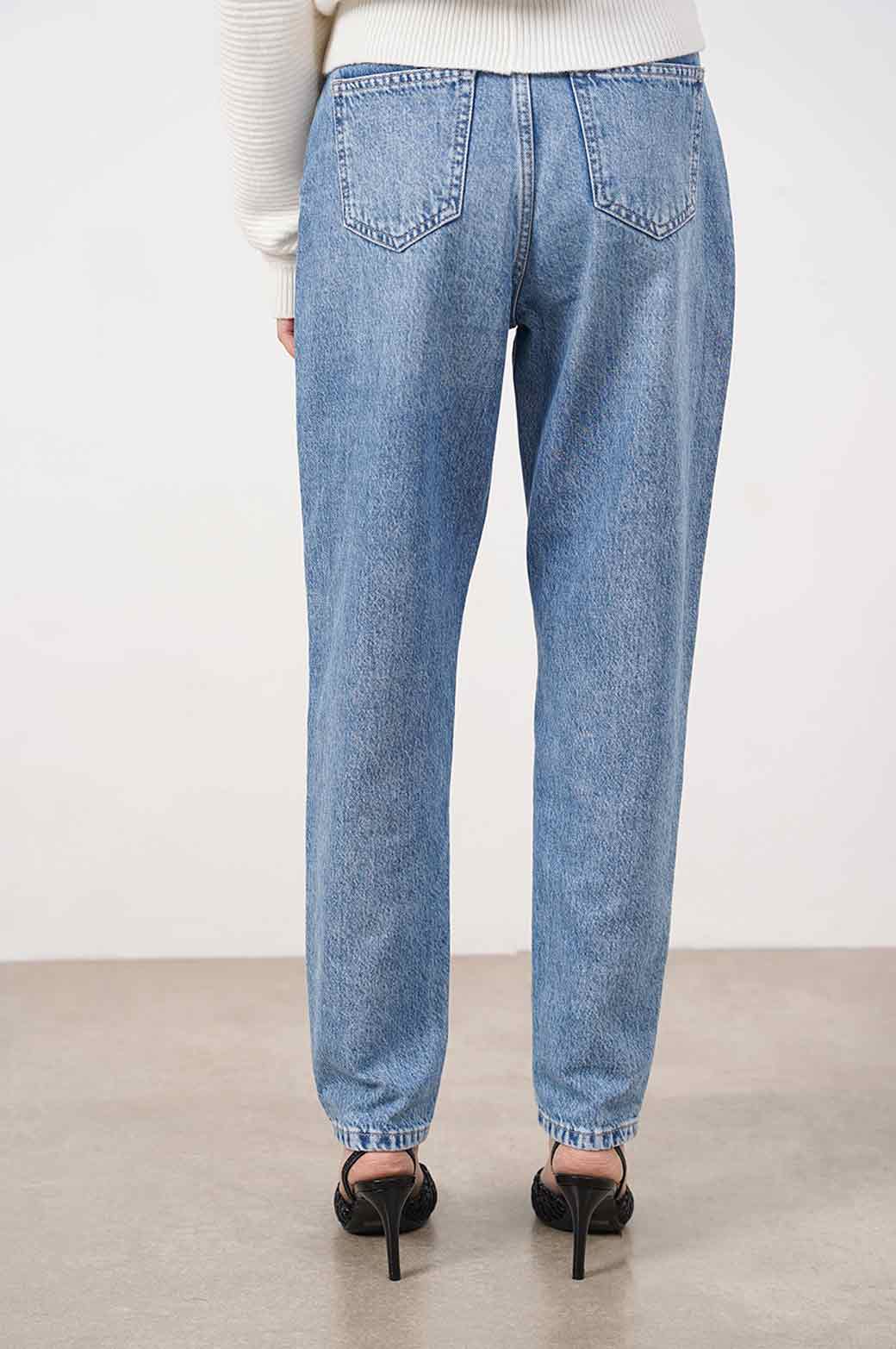 MOM FIT JEANS - Blue