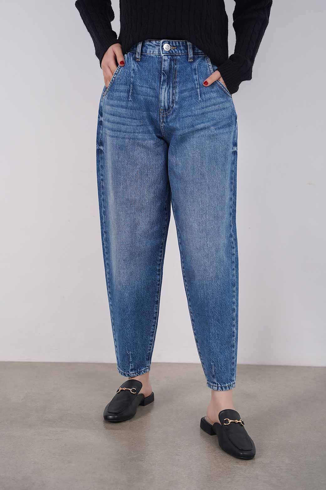 BLUE BARREL FIT JEANS