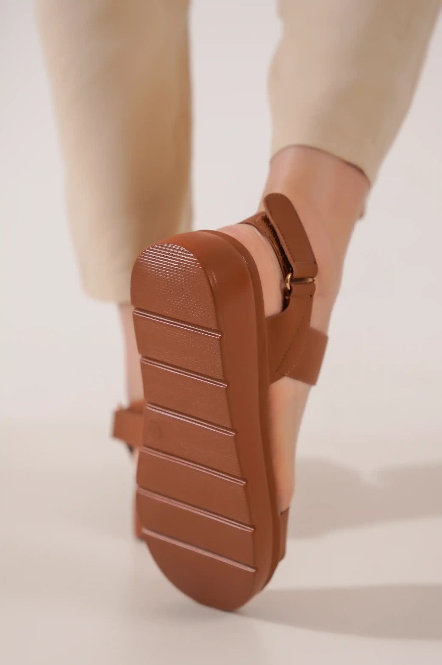 BROWN LIVE WELL MAMA SANDAL