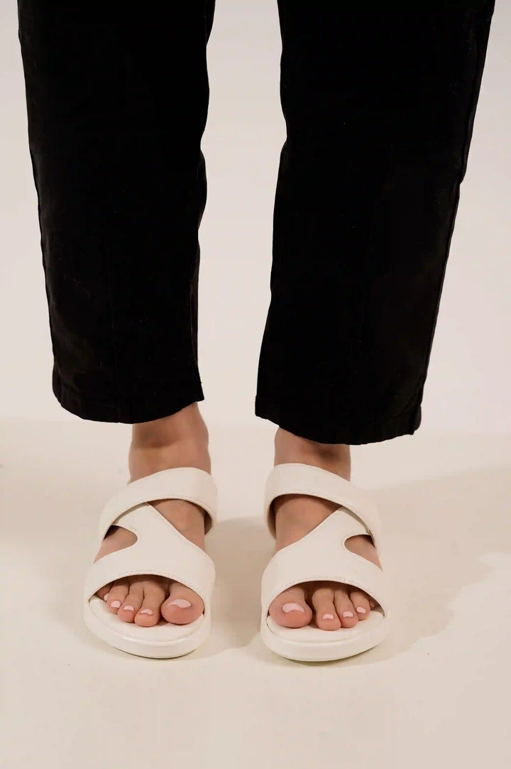 WHITE MAMA COMFORT SLIDE