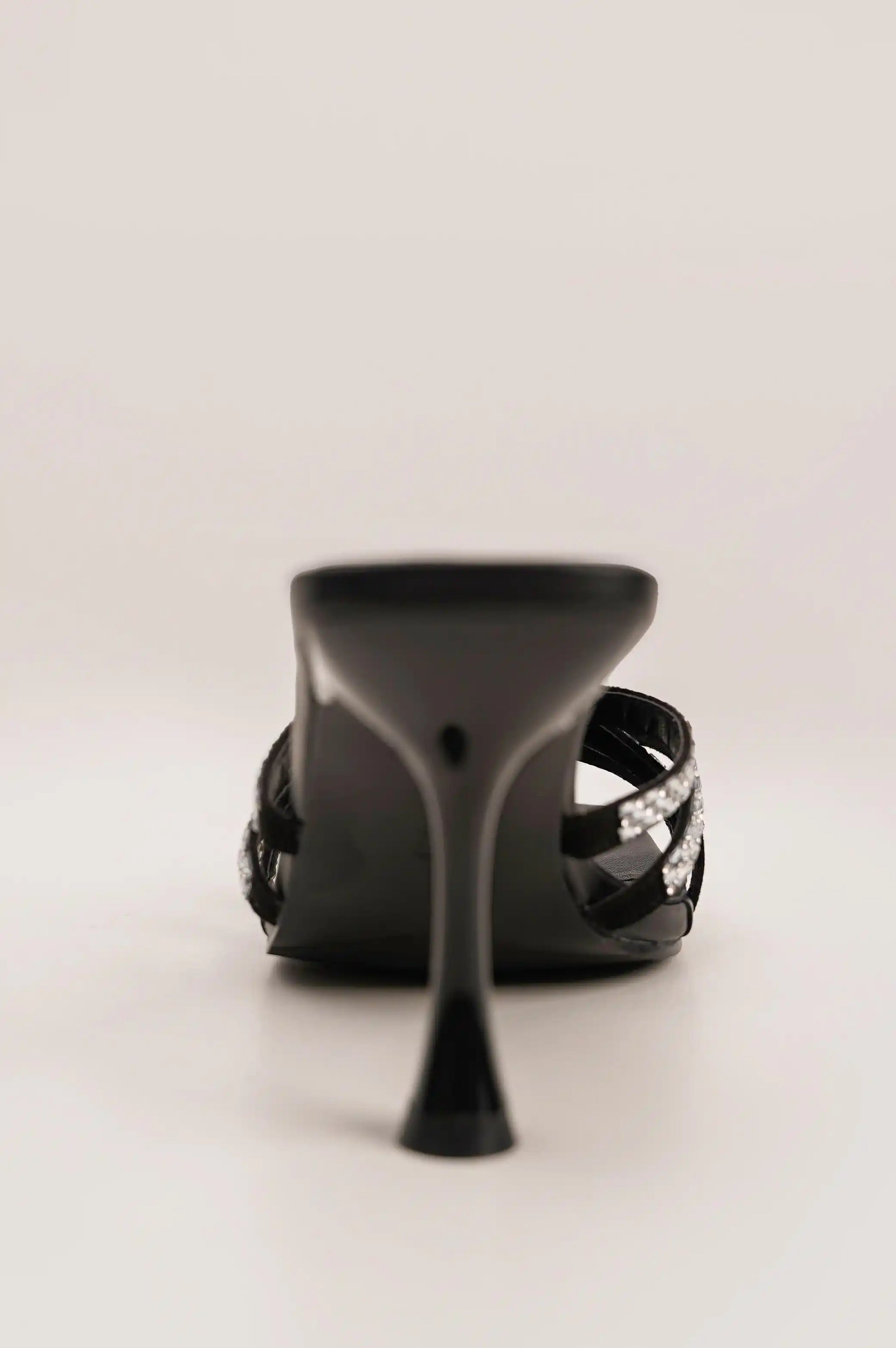 BLACK CRISS-CROSS HEELS