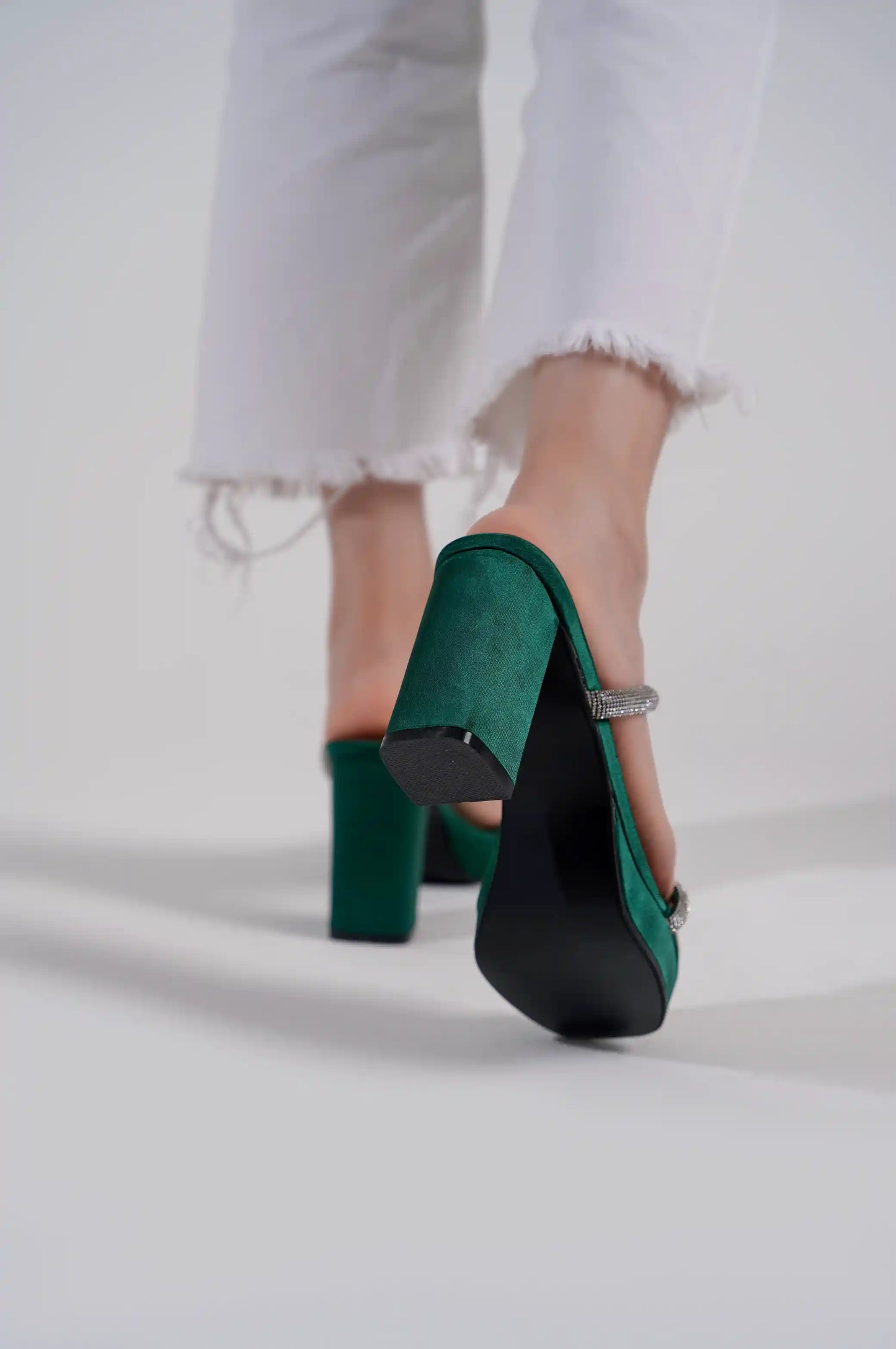 DARK GREEN CRYSTAL BLOCK HEELS
