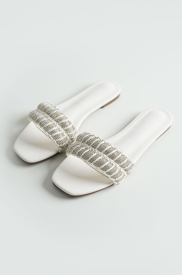 WHITE CRSYTAL ROPE FLATS