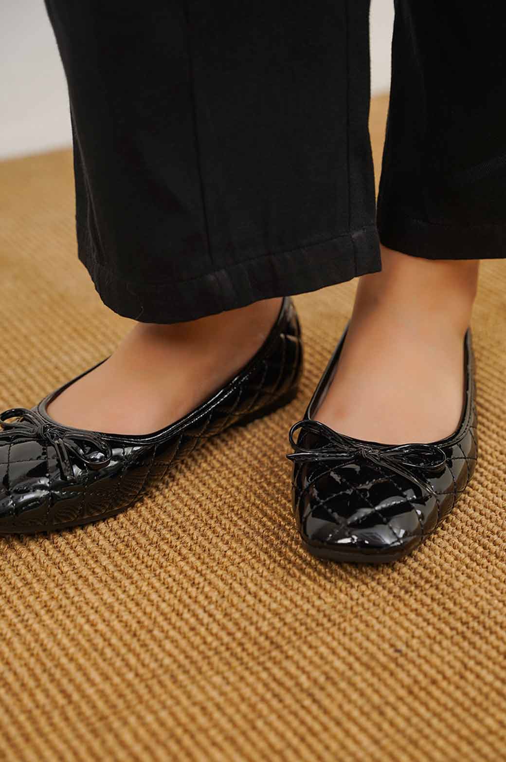 BLACK QUILTED BALLET PUMPS
