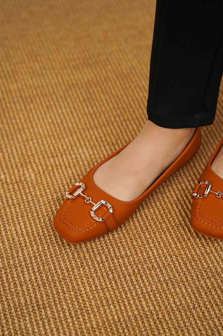 BROWN KAMI COMFORT PUMPS