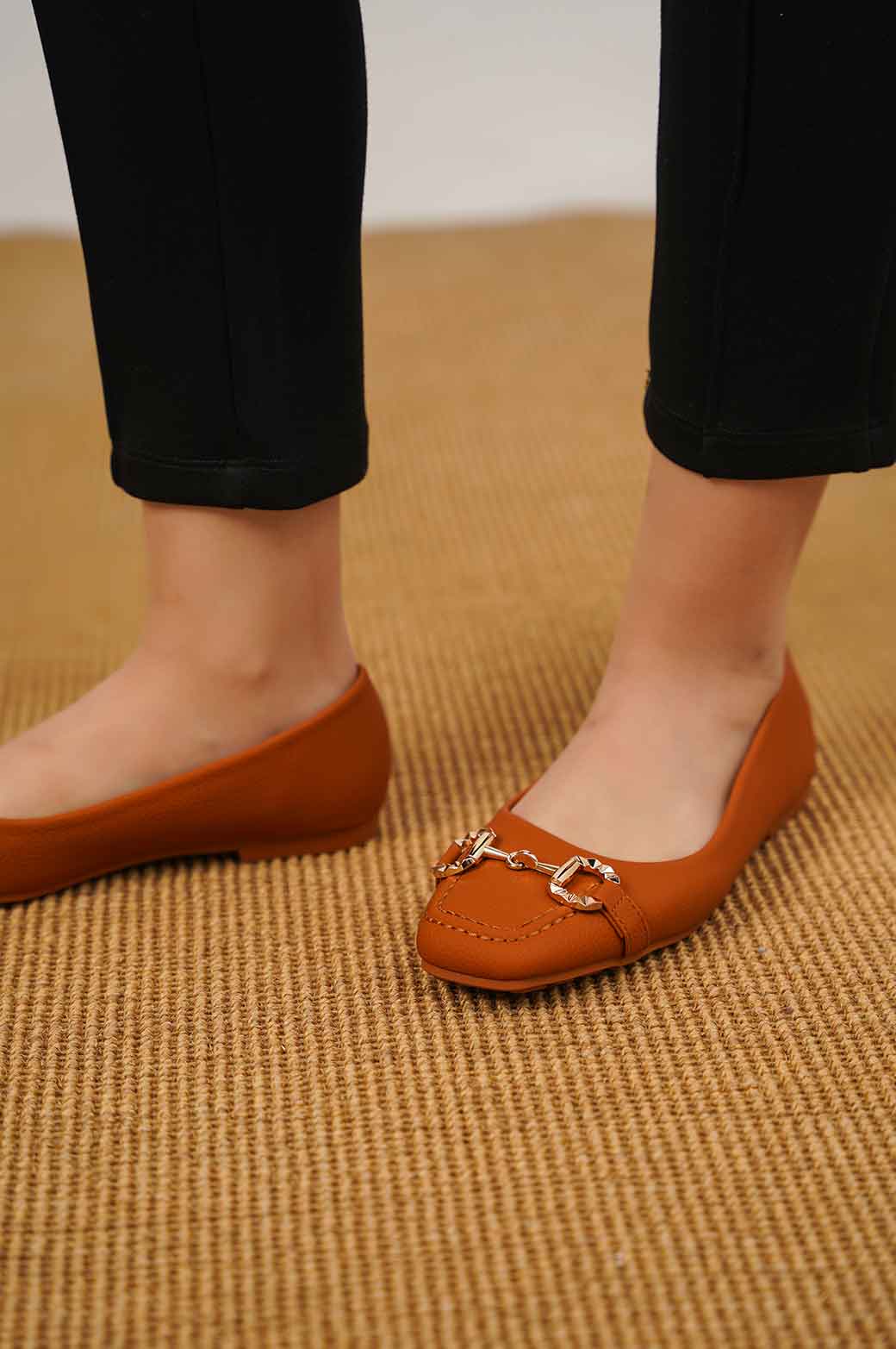 BROWN KAMI COMFORT PUMPS