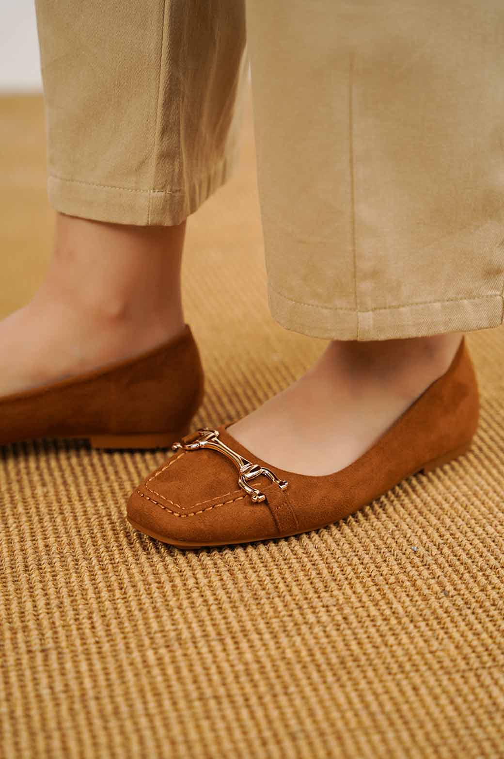 COFFEE ANYA MAMA FLATS