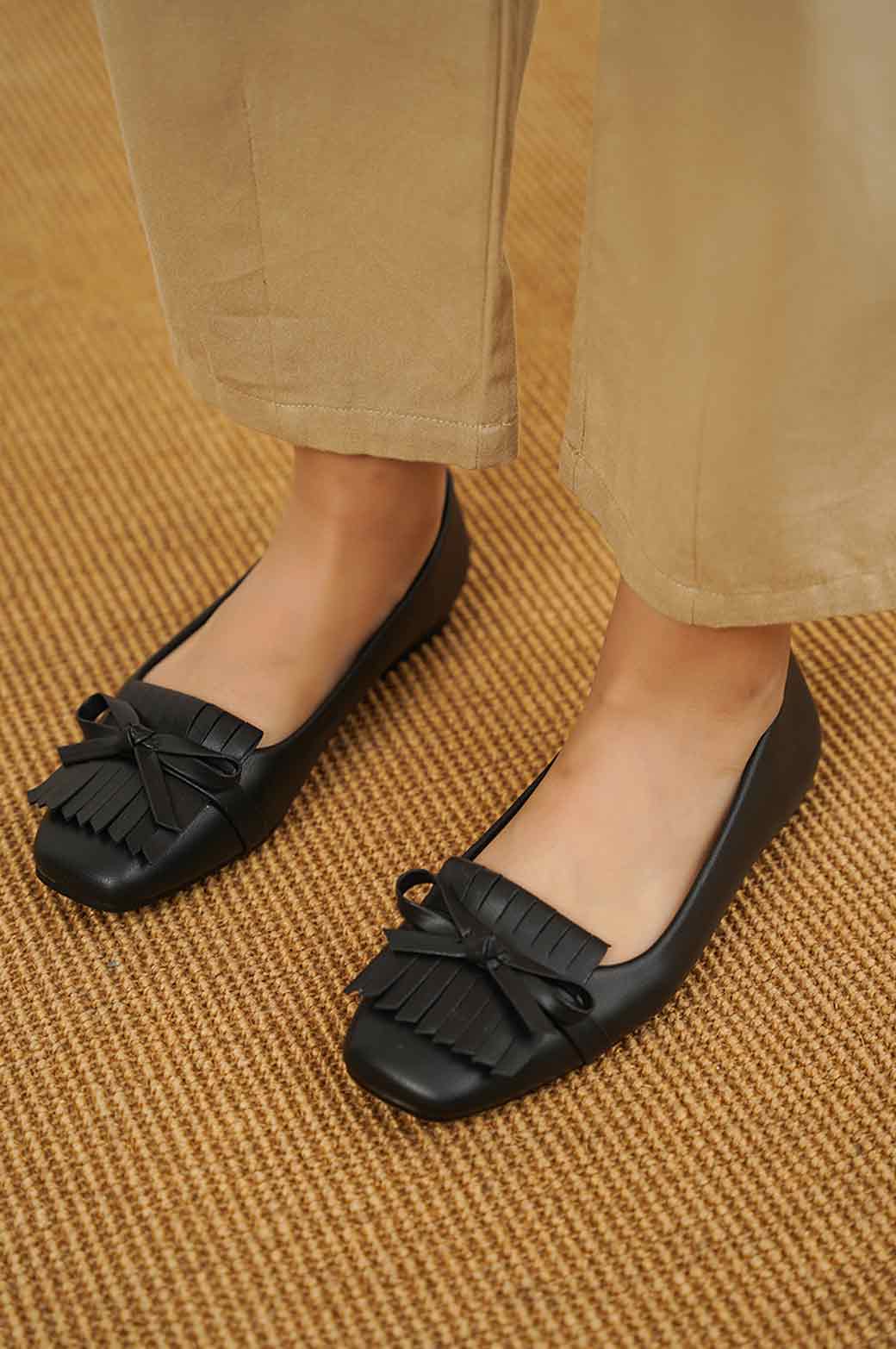 BLACK MADDIE MAMA LOAFERS