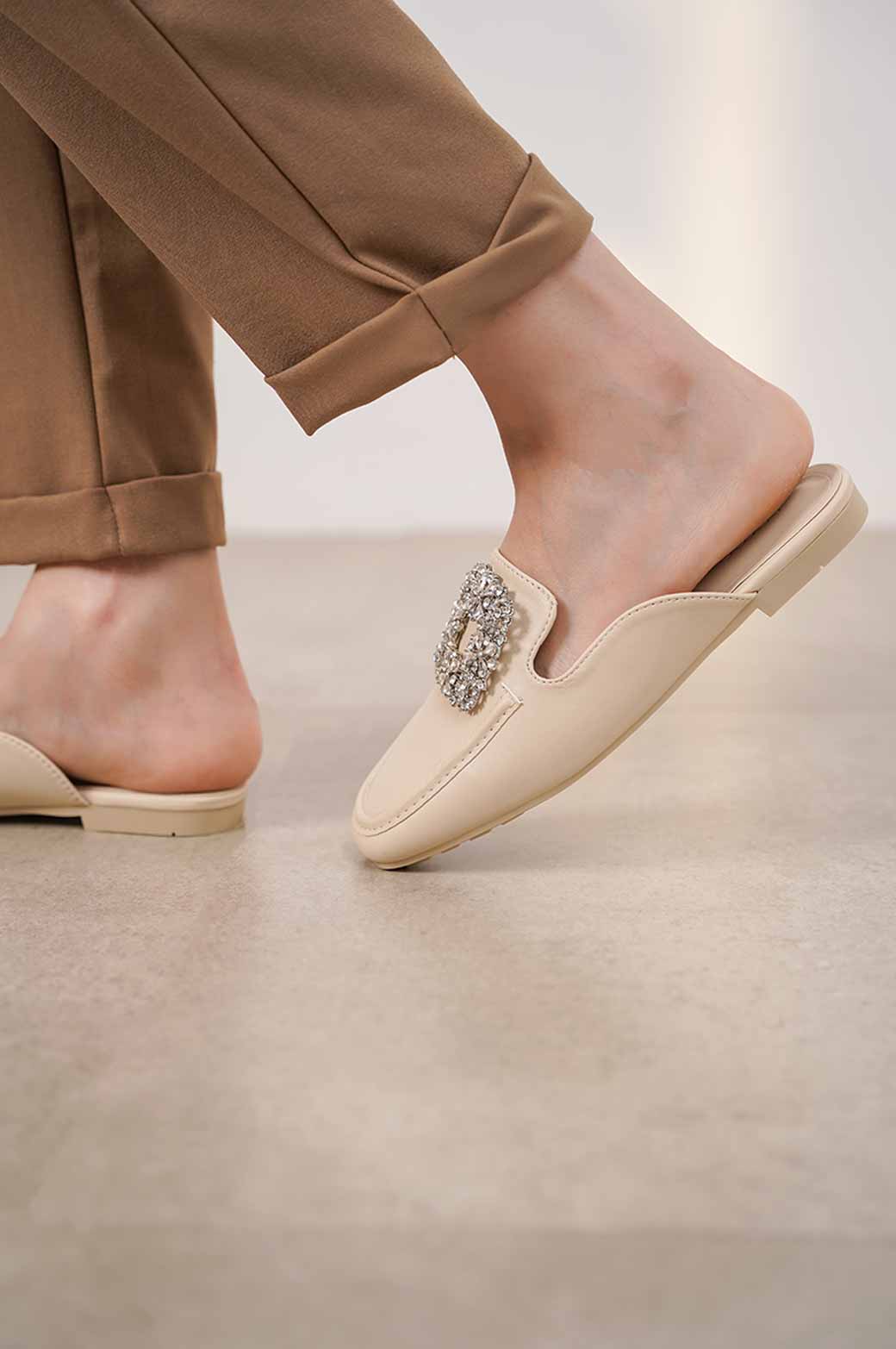CREAM TIA MAMA MULES