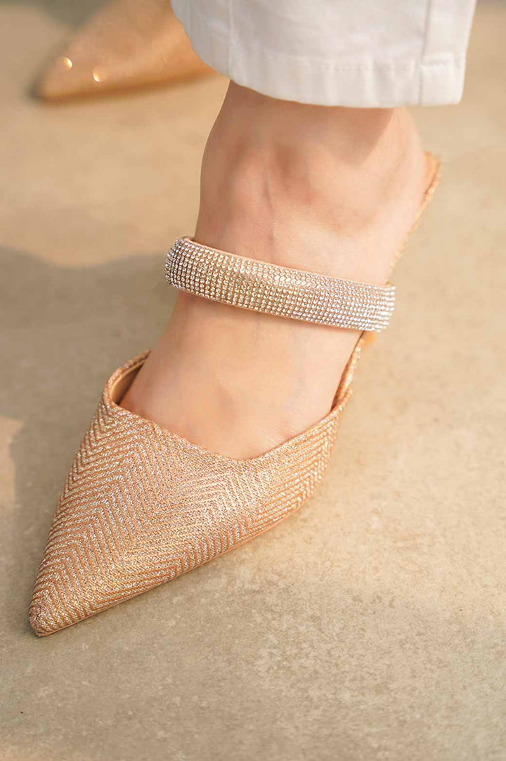 CHAMPAGNE MERYL PARTY HEEL