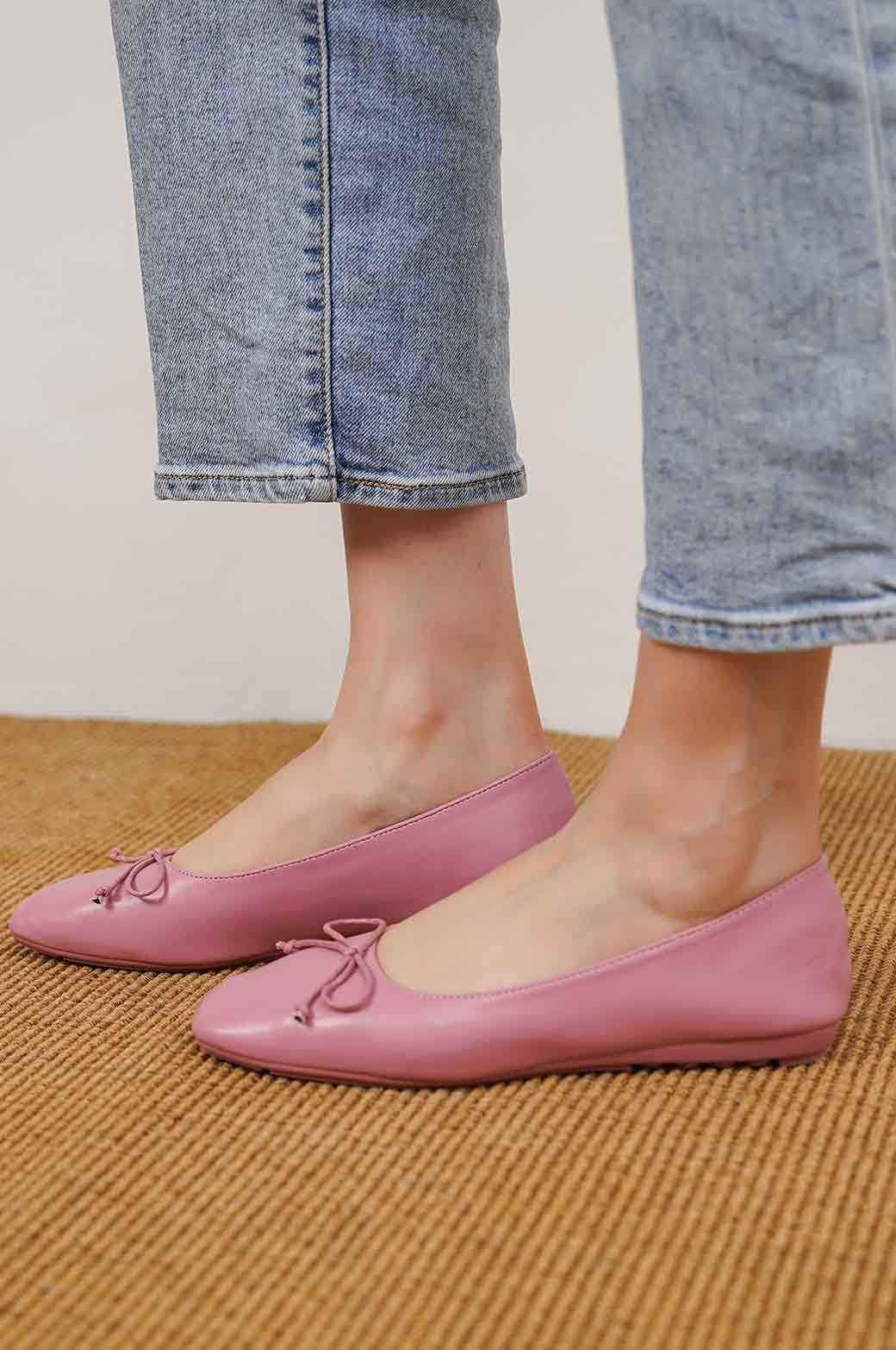 PINK BALLET PUMPS