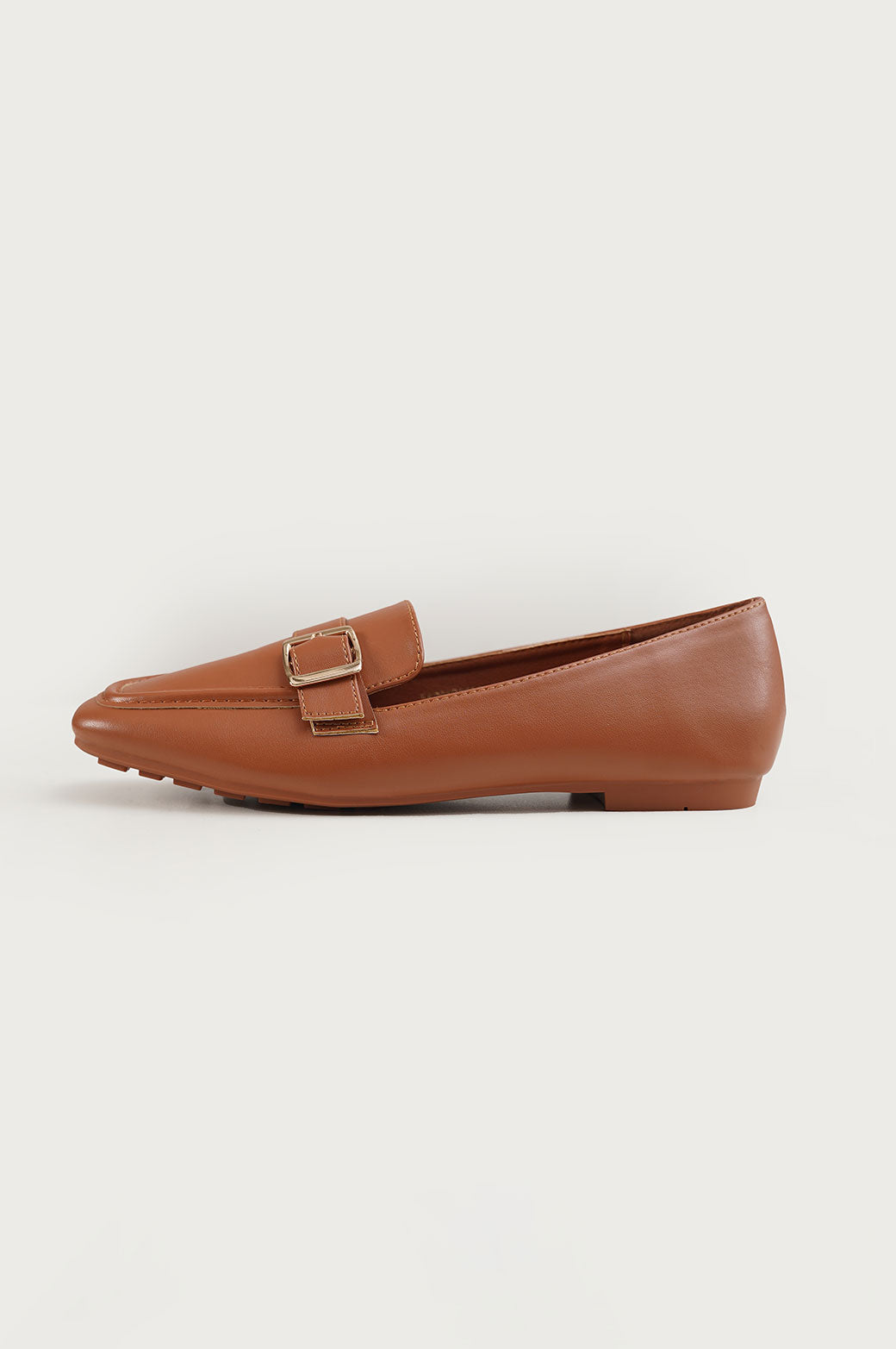 TAN LOAFERS WITH BUCKLE