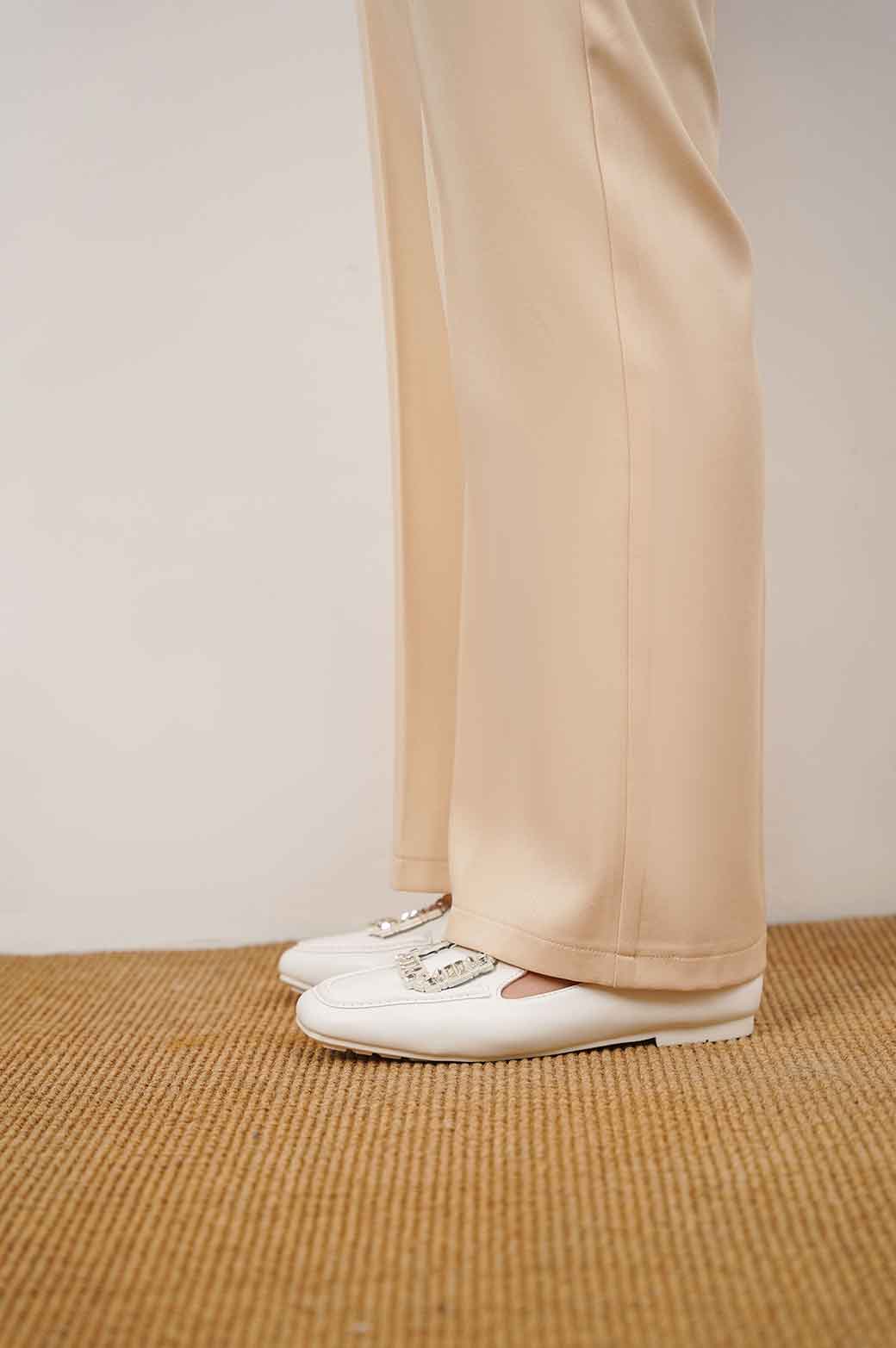 WHITE EMBELLISHED LOAFER