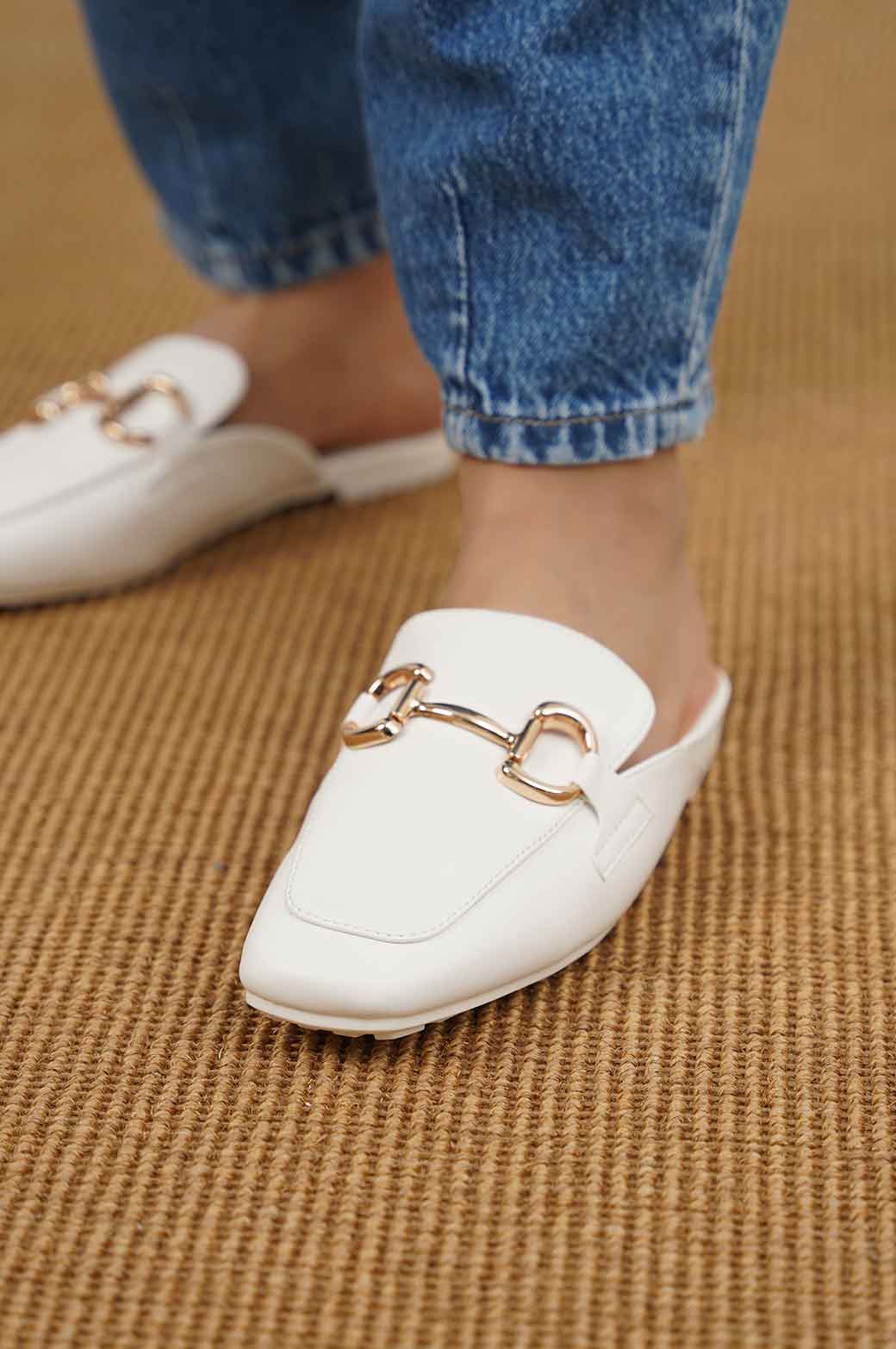OFF WHITE SMART MULES WITH BUCKLE
