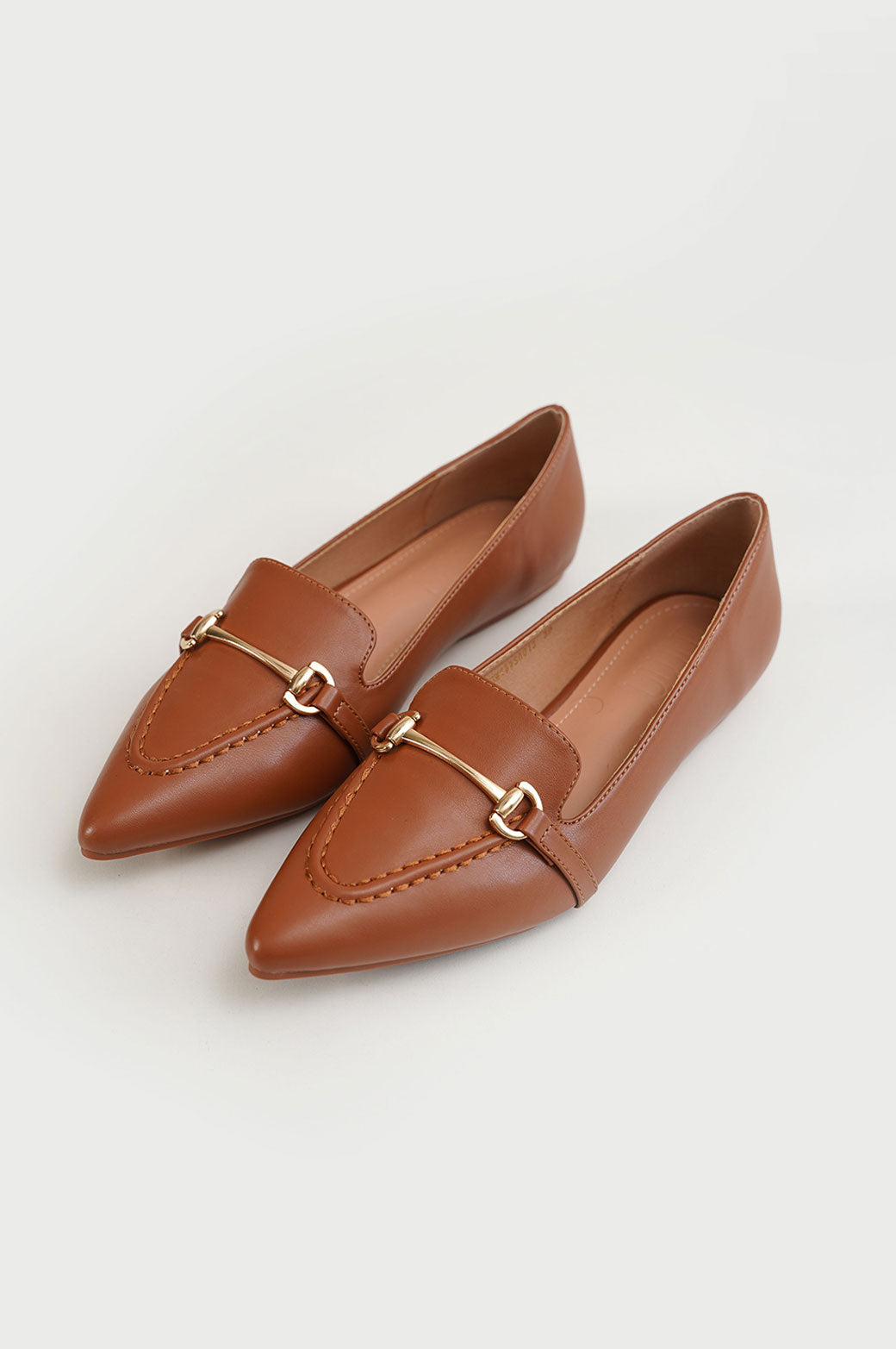 BROWN POINTED PUMPS