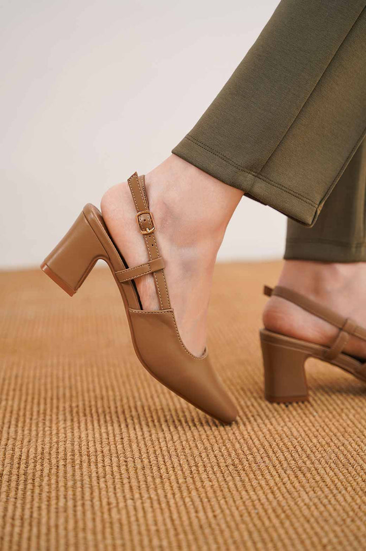 KHAKI EVERYDAY HEEL