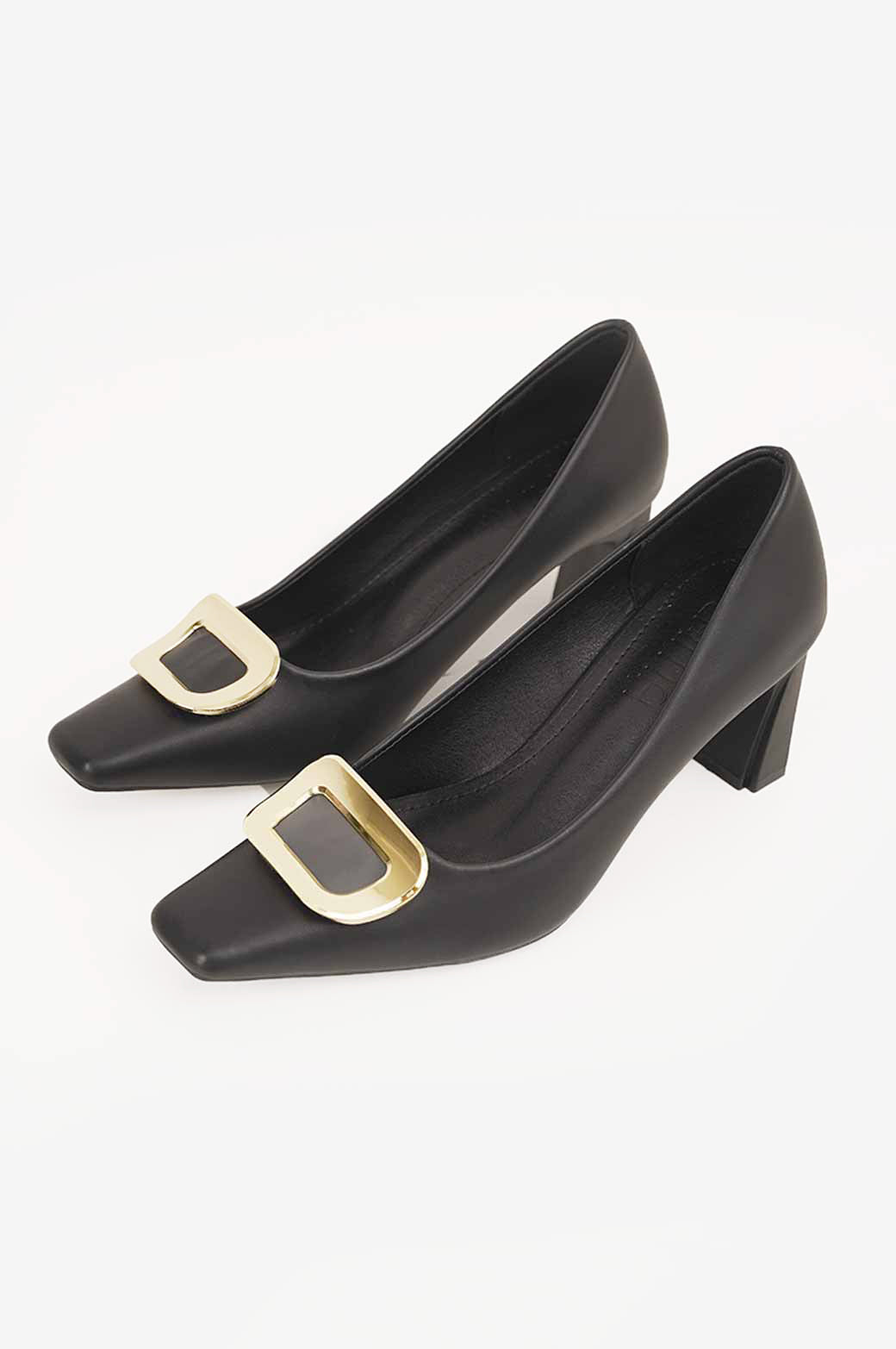 BLACK HEEL WITH BUCKLE