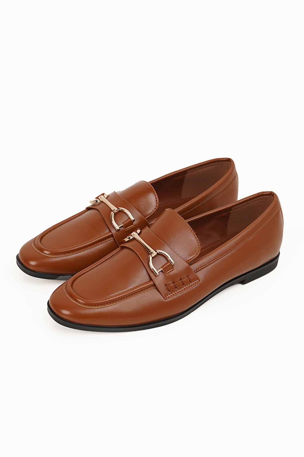 BROWN LOAFERS WITH BUCKLE