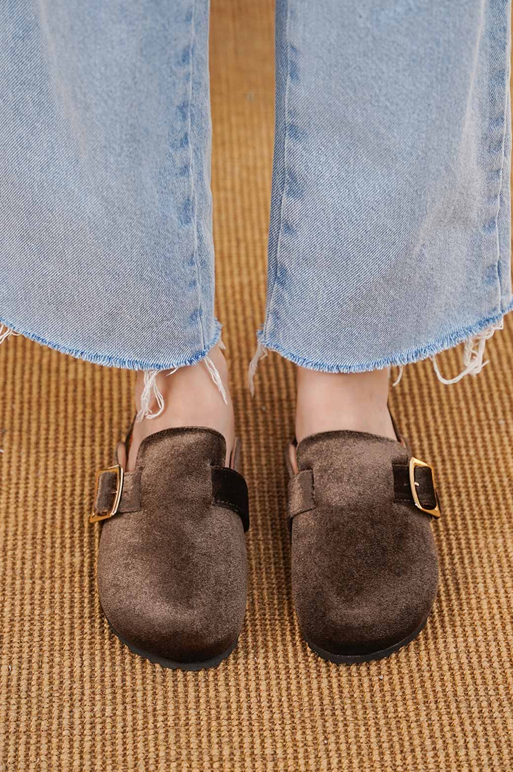 OLIVE WINTER MULES WITH BUCKLE