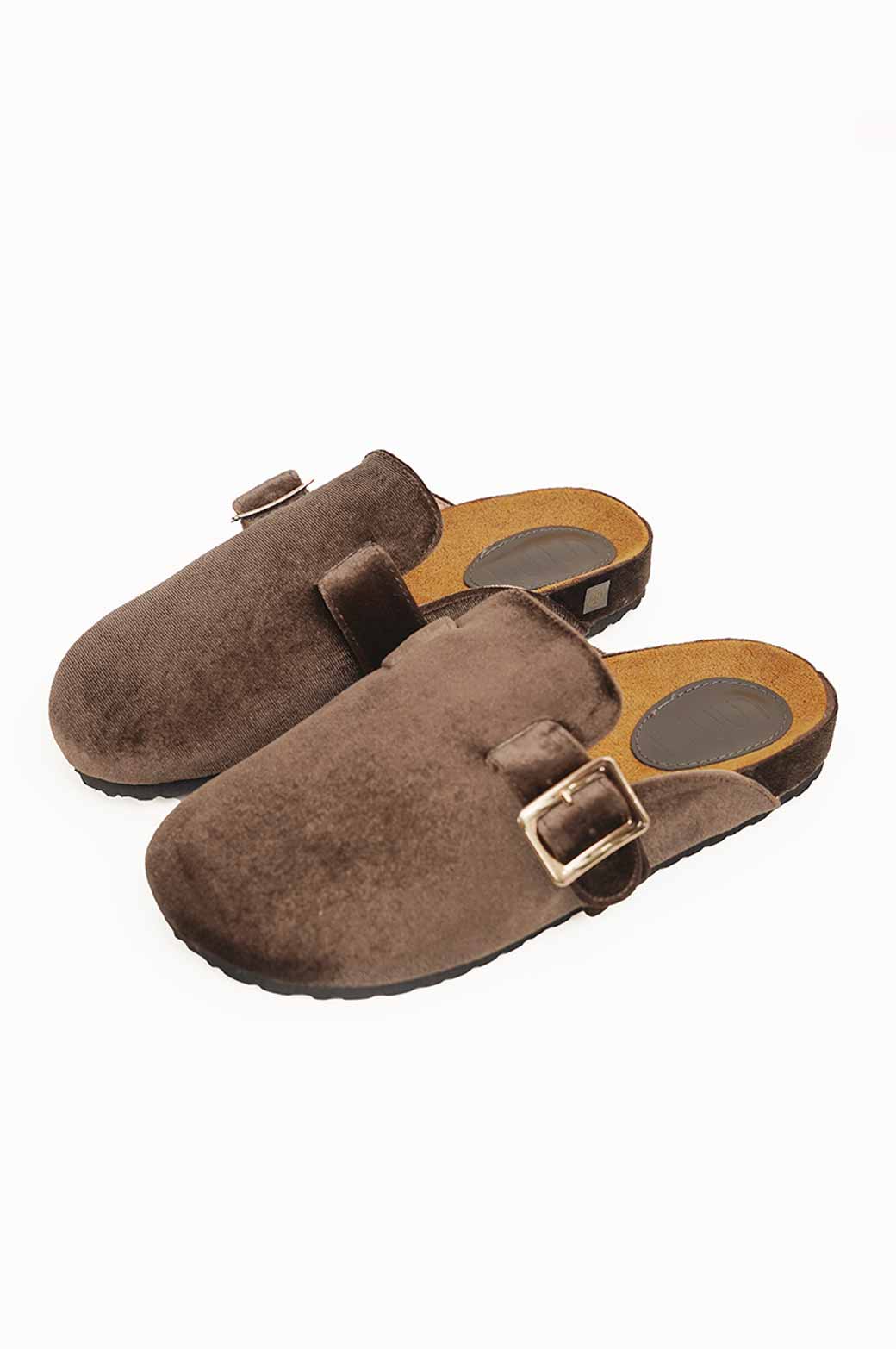 OLIVE WINTER MULES WITH BUCKLE