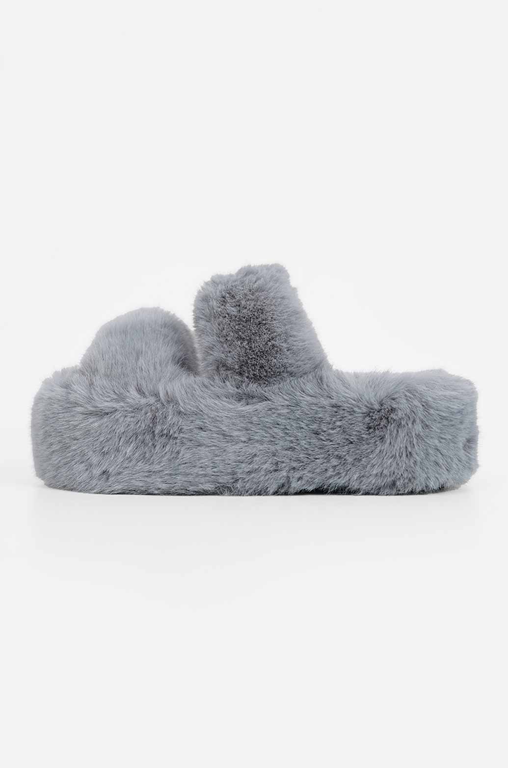 GREY PLATFORM FUR SLIDES