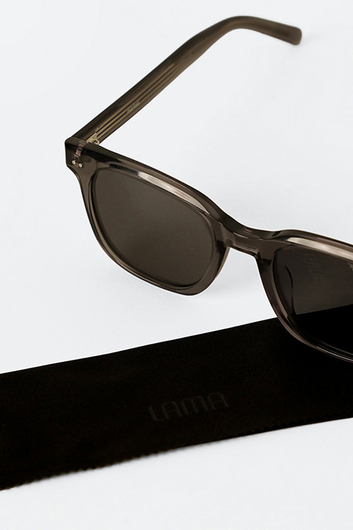 GREY BLACK UNI SUN GLASSES
