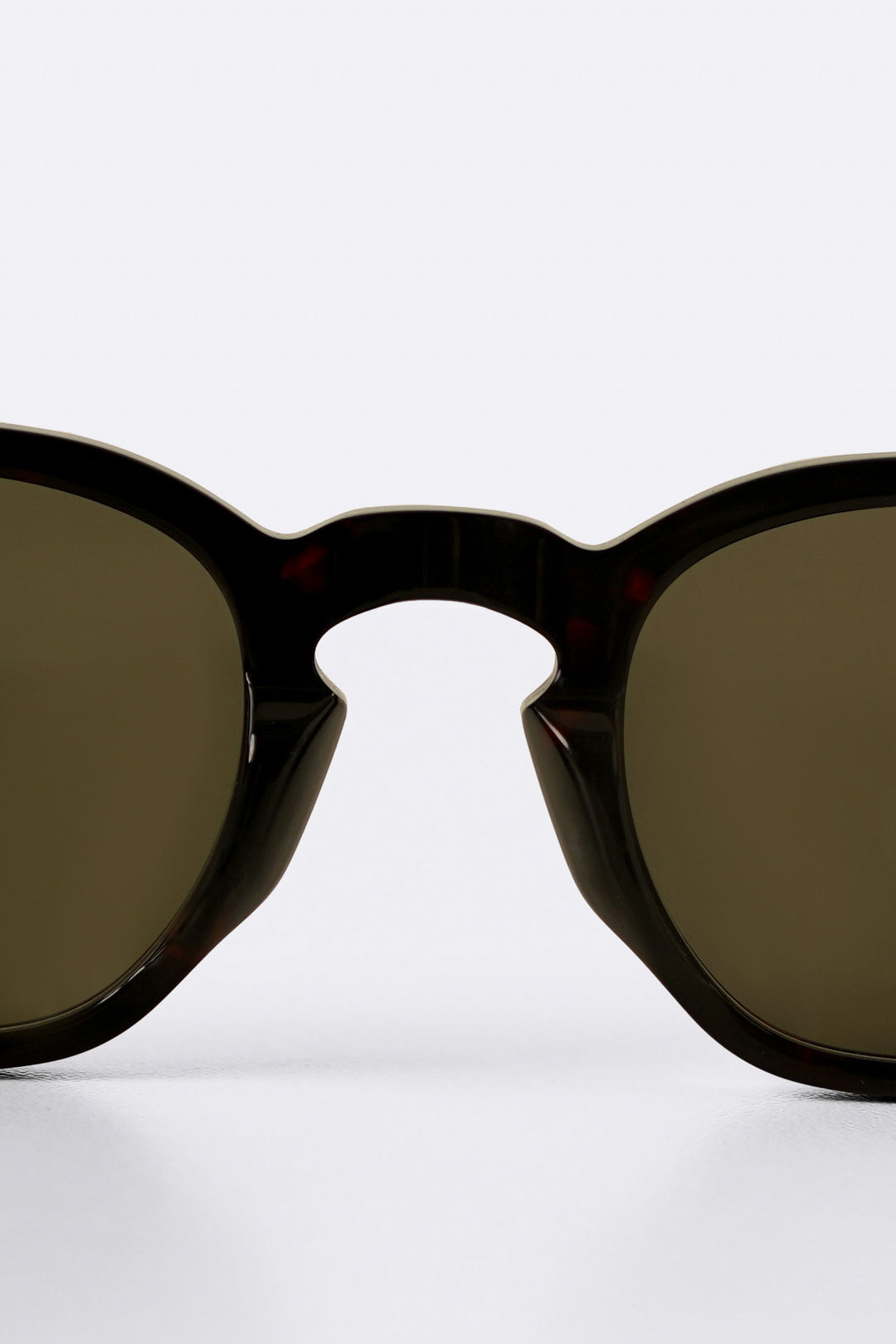 TORTOISE GREEN UNI SUN GLASSES
