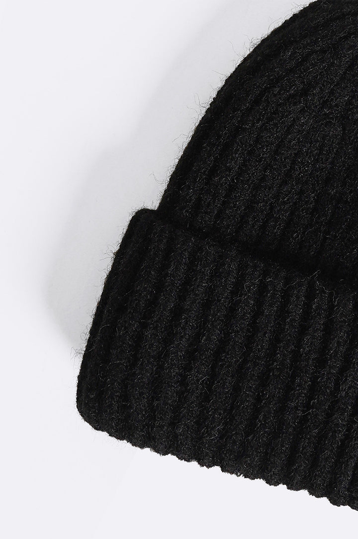 BLACK BEANIE