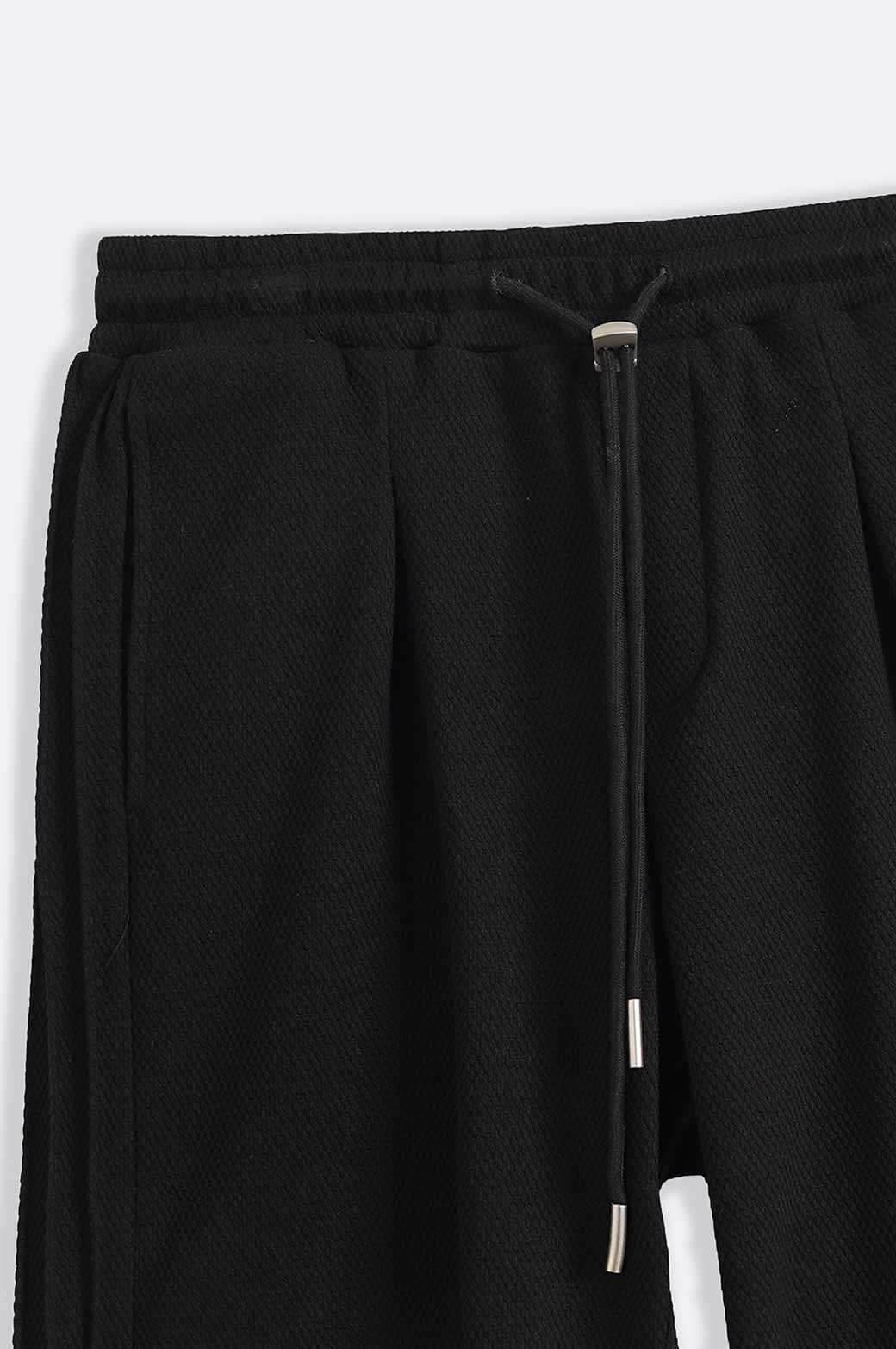BLACK TEXTURED SHORTS