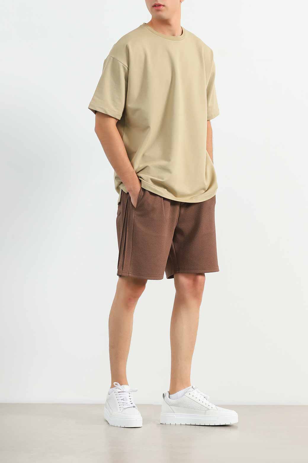 BRWON TEXTURED SHORTS