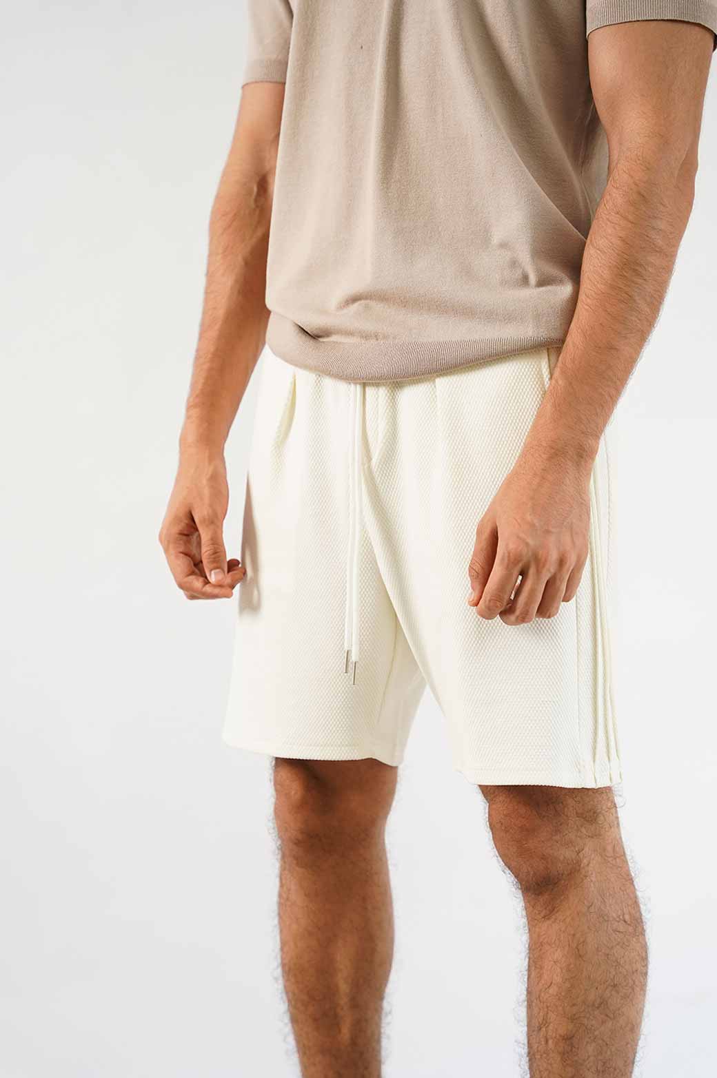 OFF WHITE TEXTURED SHORTS