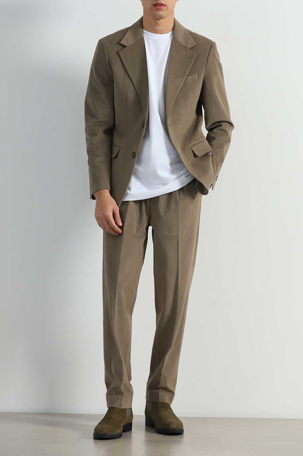 KHAKI TEXTURED PANTS