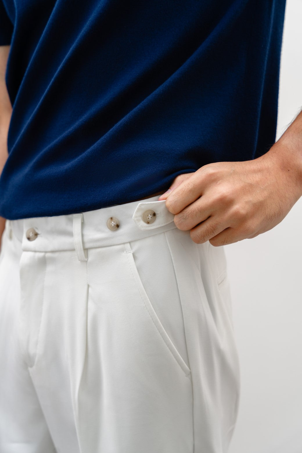 WHITE ADJUSTABLE PANTS