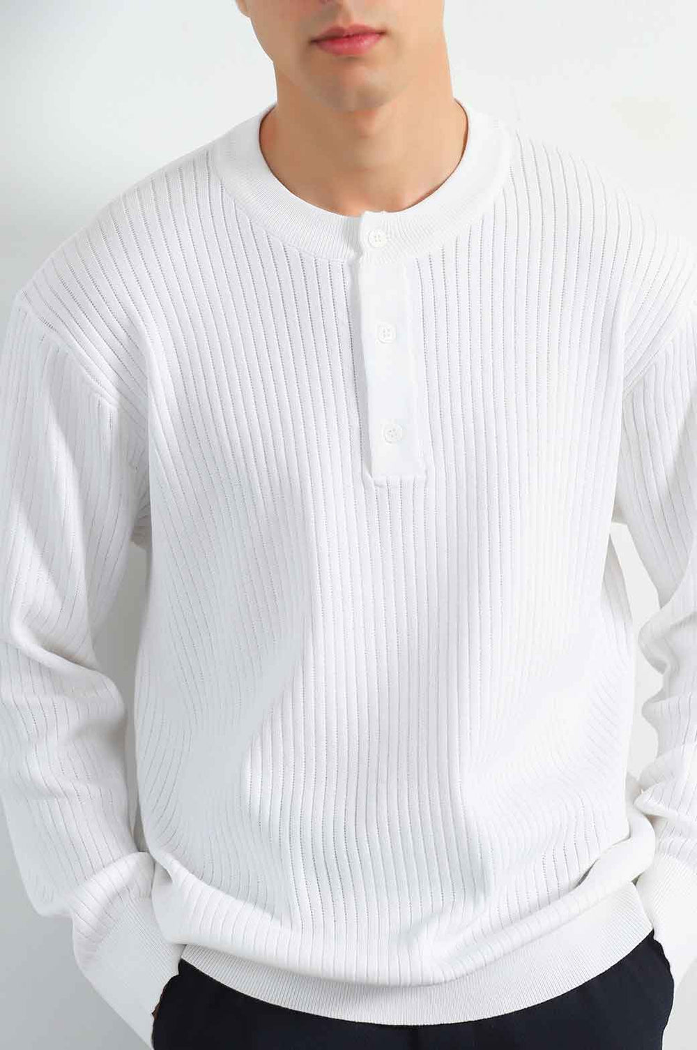 WHITE RIBBED HELEY