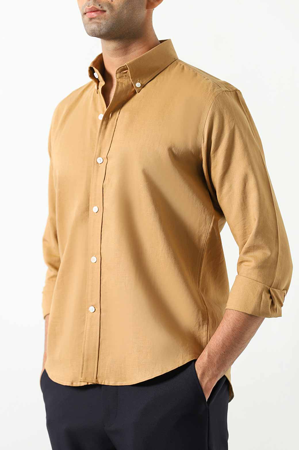 CAMEL LINEN BUTTON DOWN SHIRT