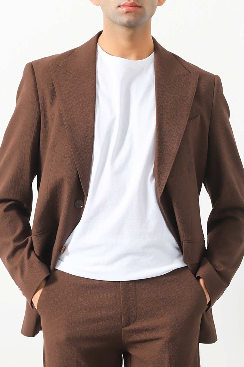 CHOCOLATE TEXTURED BLAZER