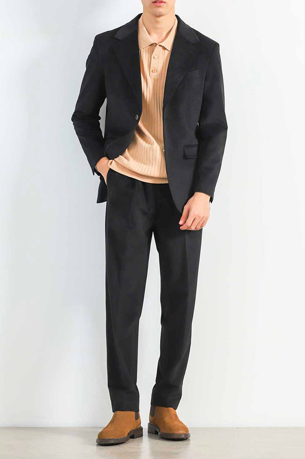 BLACK TEXTURED BLAZER