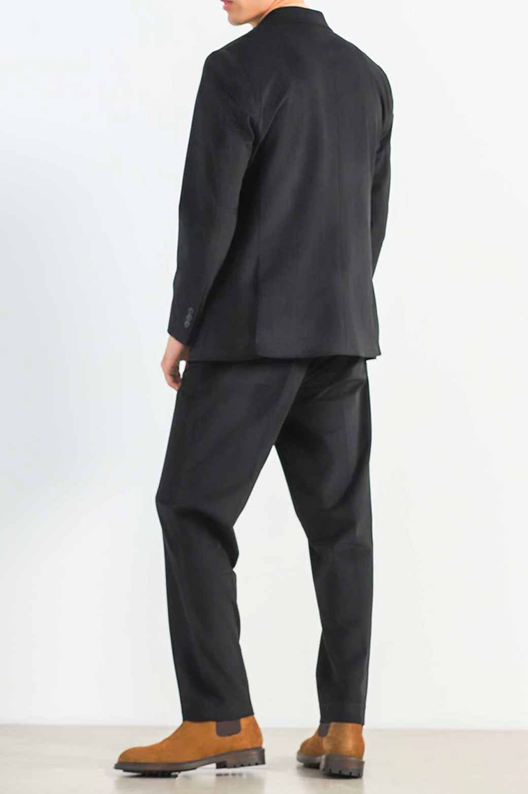 BLACK TEXTURED BLAZER