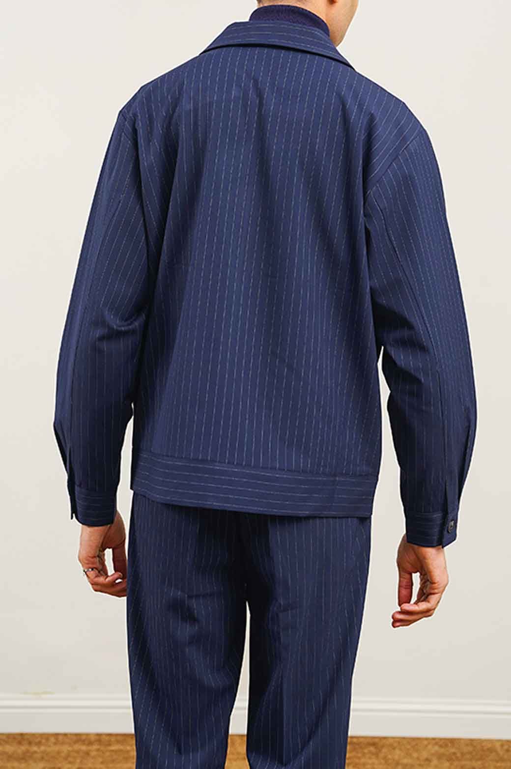 NAVY PINSTRIPE ZIPPER JACKET