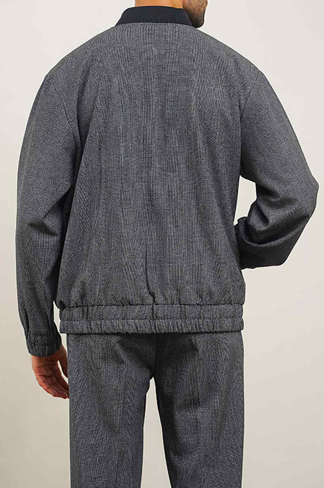 BLACK TEXTURED ZIPPER JACKET