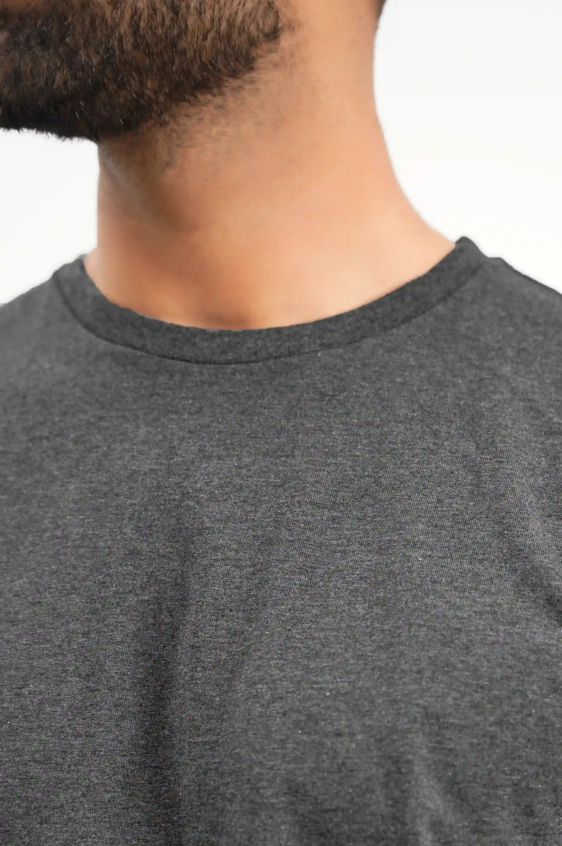 HEATHER CHARCOAL SLIM FIT CREW NECK