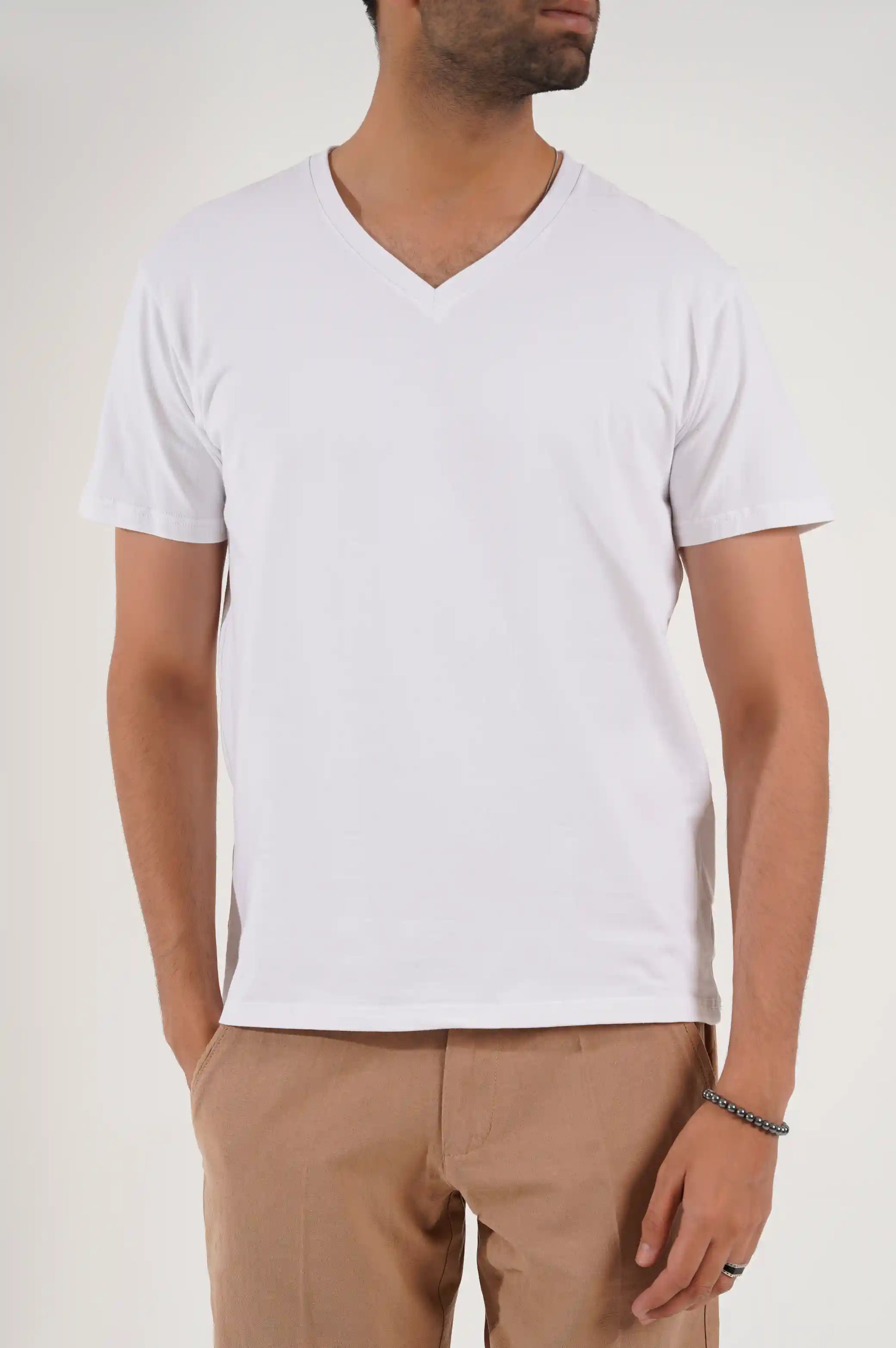 WHITE V NECK T-SHIRT