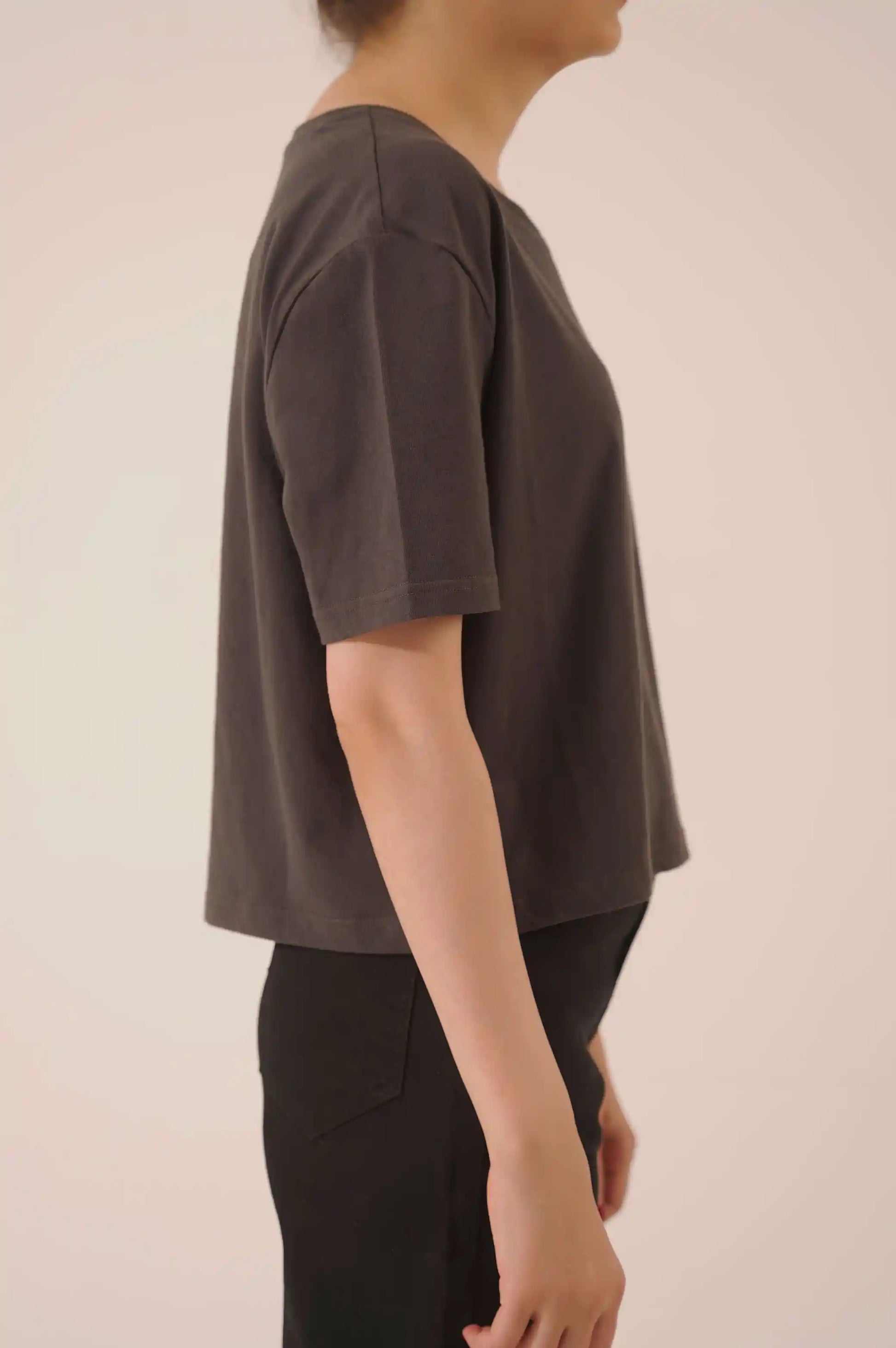 Dark Grey cropped T-Shirt