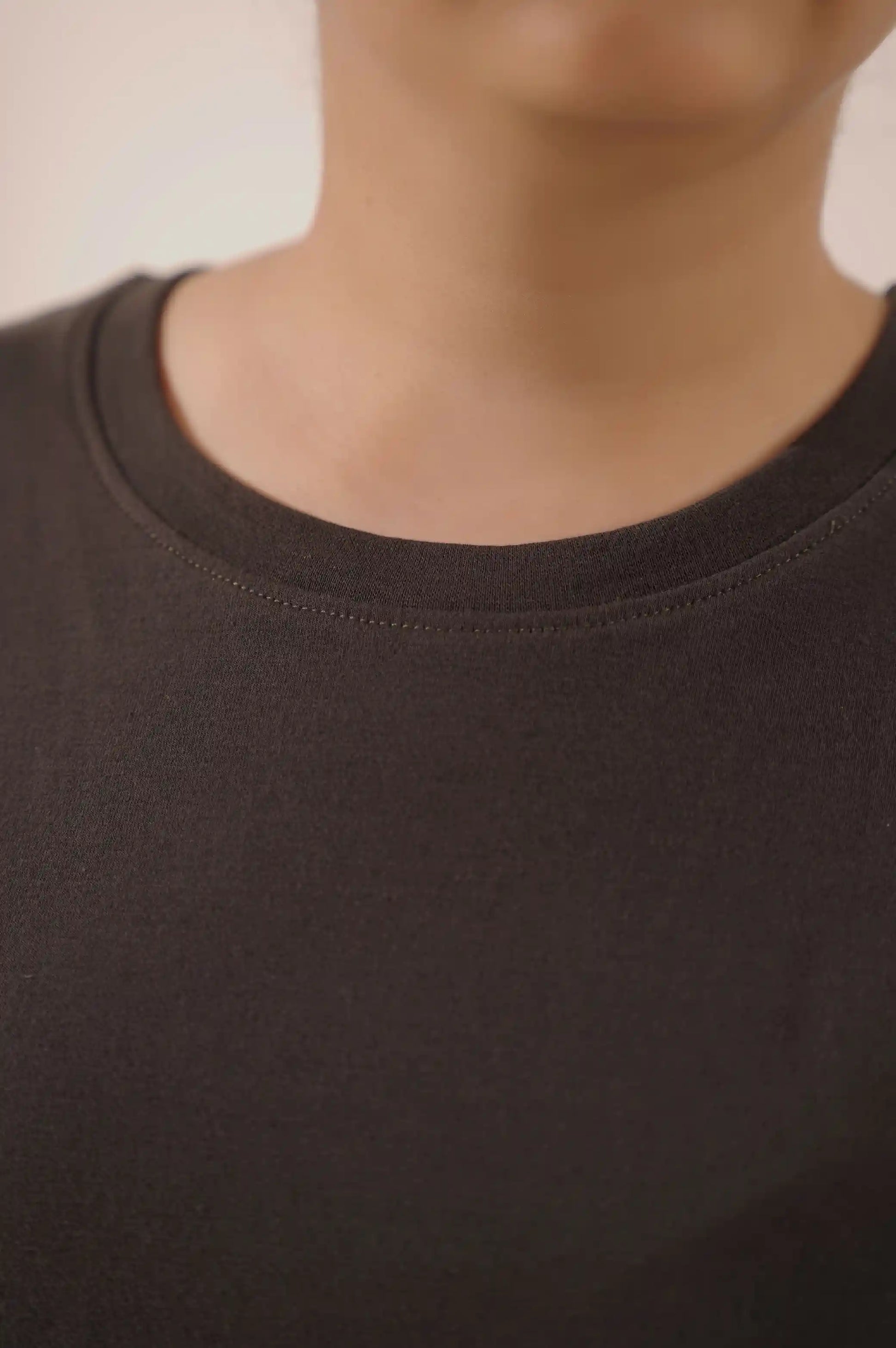 Dark Grey cropped T-Shirt