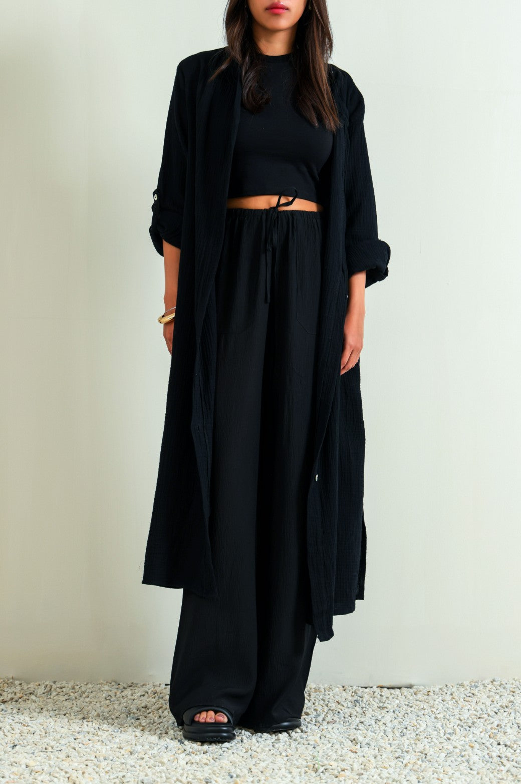 BLACK EVERYDAY CRINKLE PANTS