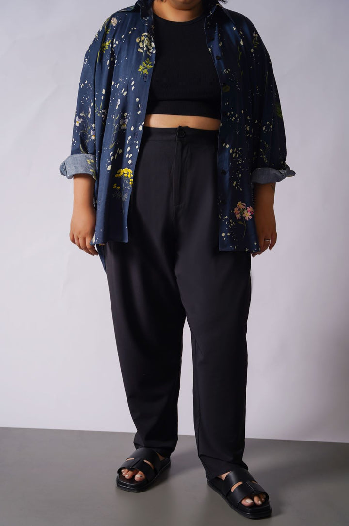 BLACK CURVE SLOUCHY PANTS