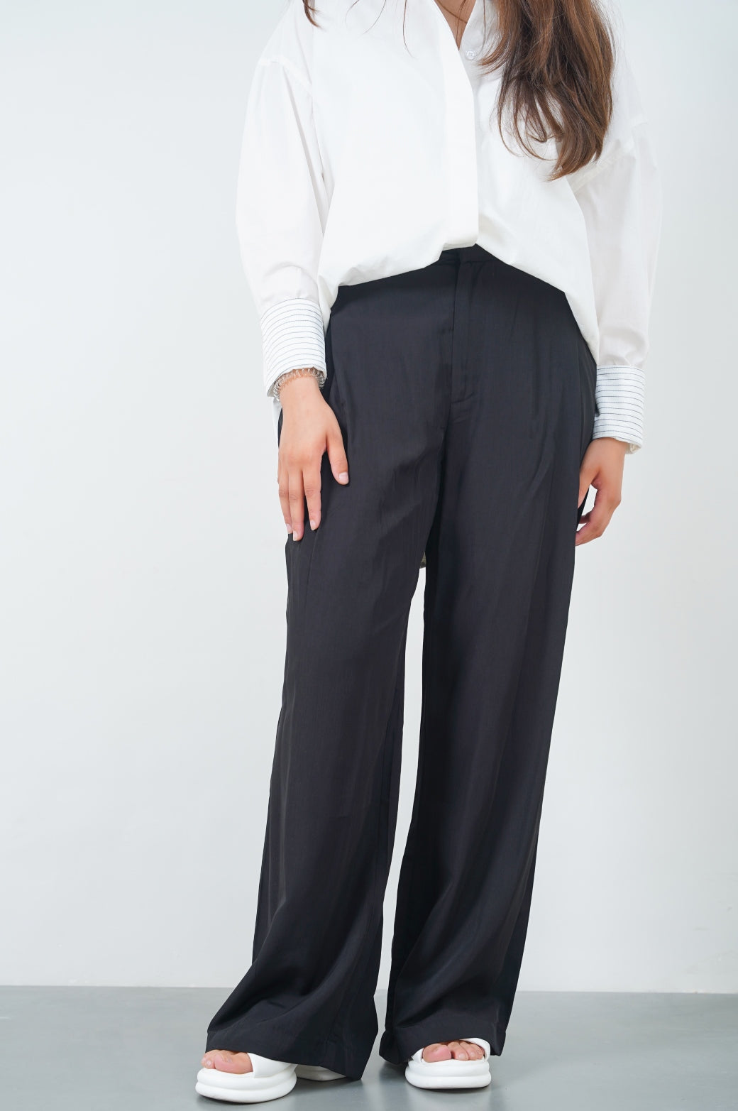 BLACK STONE WASH LONG TROUSER
